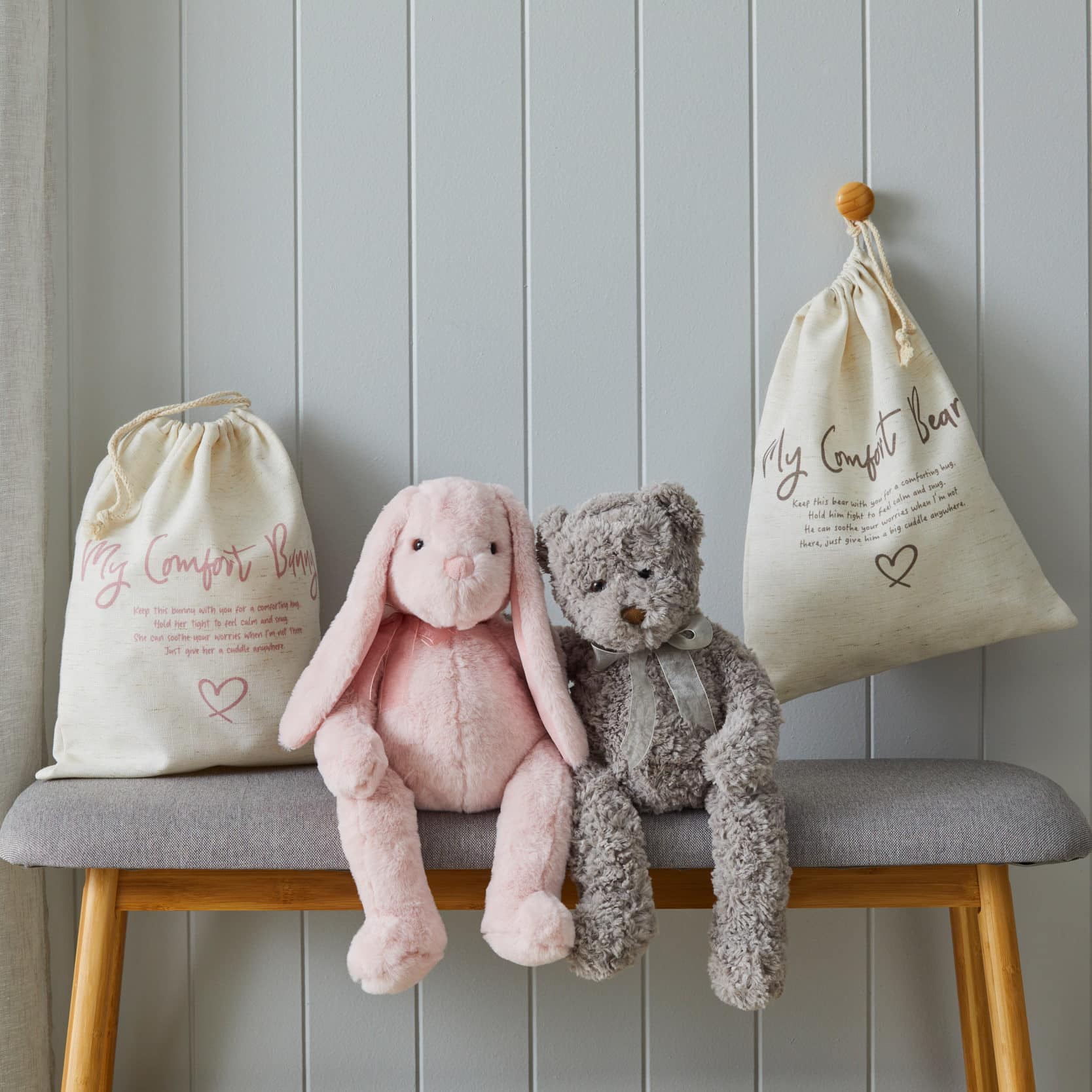 Jiggle & Giggle Darcy the Comfort Bear JCST314 5