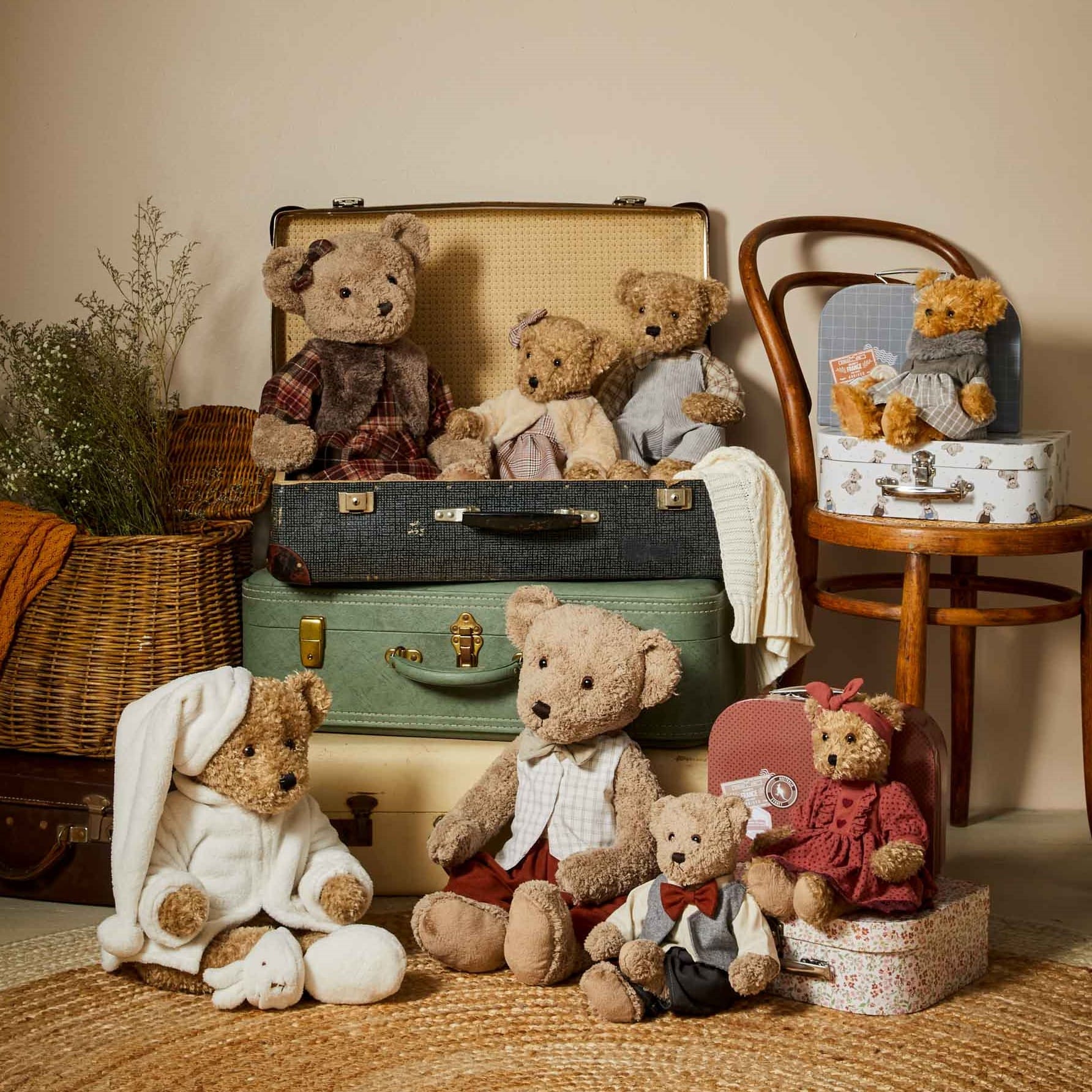 Jiggle & Giggle Marlow the Notting Hill Bedtime Bear JCST382 4