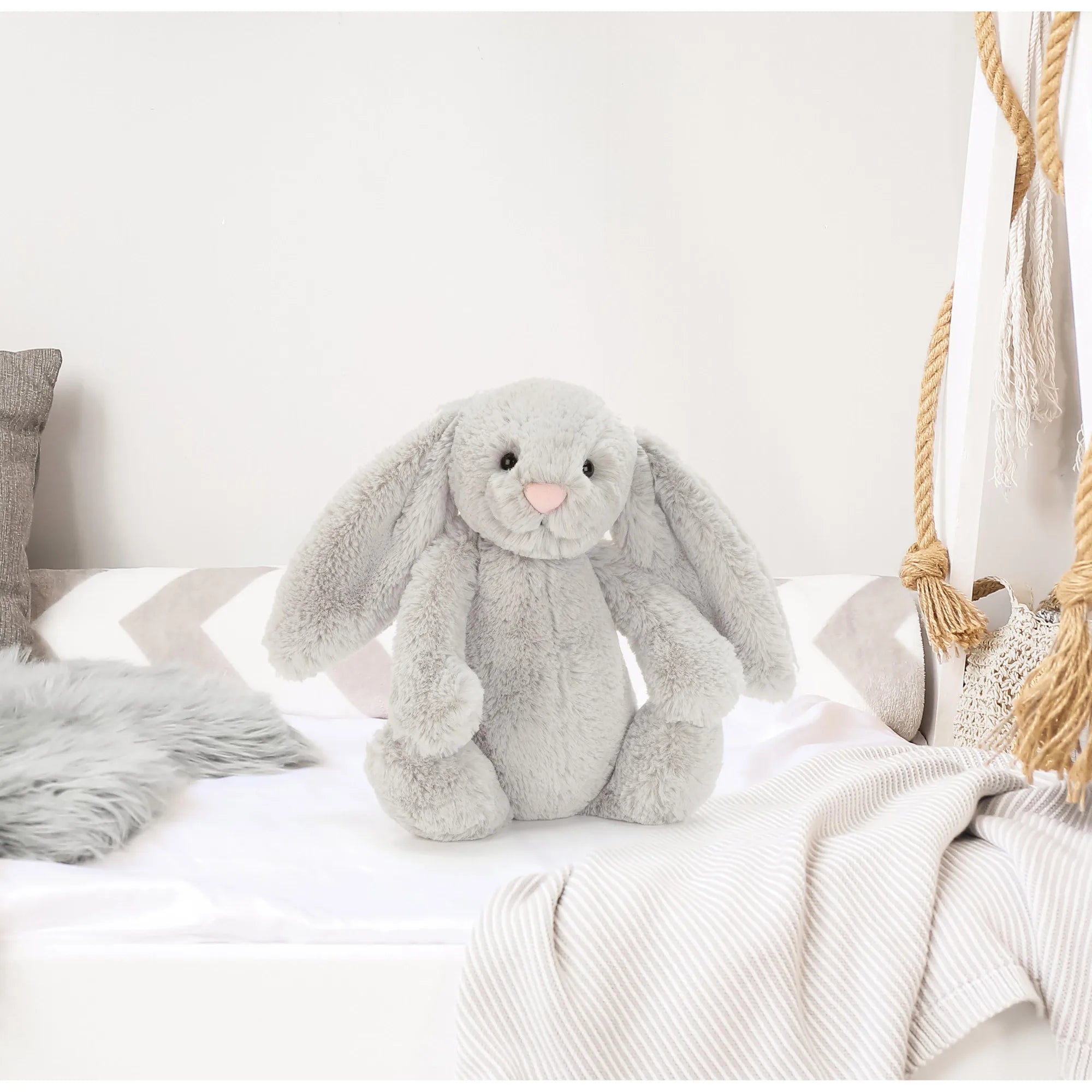 Jellycat Bashful Silver Bunny Medium BAS3BSN 2